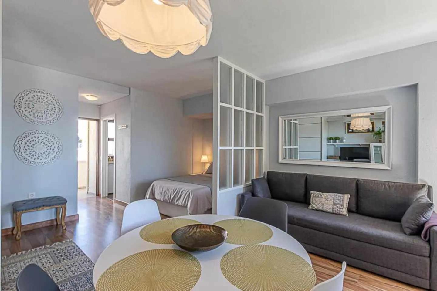 Encantador Apartamento En Primera Linea De Playa 베날마데나코스타 외부 사진